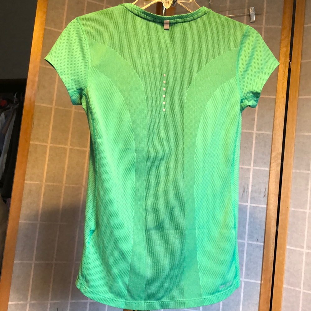 Nike tennis / running top XS
